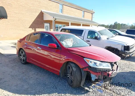 2017 Honda Accord Sport z USA, uszkodzony, nr VIN 1HGCR2F5XHA268692